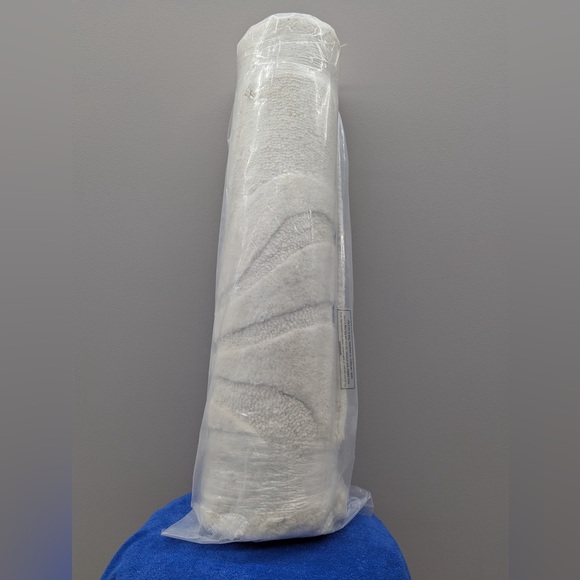 Crosby St. Lagon Ivory High-Low Accent Wool Rug, 2x4 - Picture 8 of 8